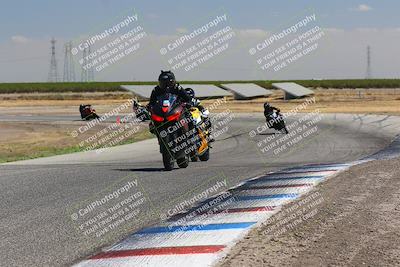 media/Sep-04-2023-Lets Ride (Mon) [[34443f911e]]/B Group/1220pm (Wheelie Bump)/